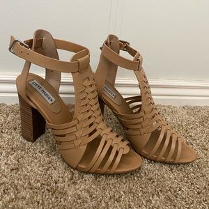 Steve Madden Nude Heels